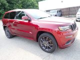 2020 Jeep Grand Cherokee High Altitude 4x4 Front 3/4 View