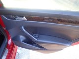 2015 Volkswagen Passat V6 SEL Premium Sedan Door Panel