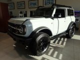 2021 Ford Bronco Wildtrak 4x4 2-Door Front 3/4 View