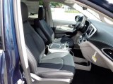 2022 Chrysler Pacifica Touring L AWD Black/Alloy Interior
