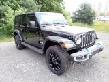 2022 Jeep Wrangler Unlimited Sahara 4XE Hybrid Front 3/4 View