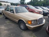 1982 Mercedes-Benz S Class 380 SEL Front 3/4 View