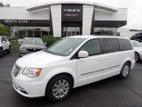 2016 Bright White Chrysler Town & Country Touring #144668408