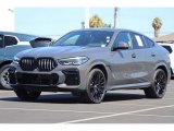 2022 BMW X6 M50i Front 3/4 View