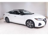 Pearl White Tricoat Nissan Maxima in 2020