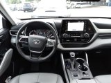 2022 Toyota Highlander XLE Dashboard