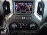 2022 Chevrolet Silverado 1500 Custom Crew Cab 4x4 Controls