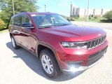 2022 Jeep Grand Cherokee L Limited 4x4 Front 3/4 View