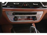 2020 BMW 7 Series 750i xDrive Sedan Controls