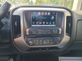 2017 GMC Sierra 2500HD SLE Double Cab 4x4 Controls