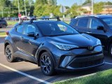 2020 Toyota C-HR XLE Front 3/4 View