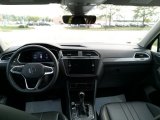2022 Volkswagen Tiguan SE 4Motion Dashboard