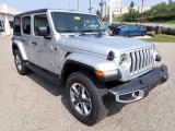 2022 Jeep Wrangler Unlimited Sahara 4x4 Front 3/4 View
