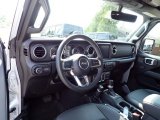 2022 Jeep Wrangler Unlimited Sahara 4x4 Dashboard
