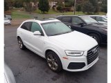 Cortina White Audi Q3 in 2016