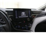 2022 Toyota Camry SE AWD Controls