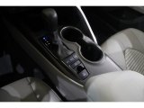 2022 Toyota Camry SE AWD Controls