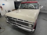 1975 Ford F100 Candyapple Red