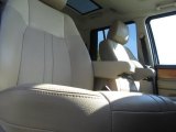 2014 Land Rover LR4 HSE 4x4 Front Seat
