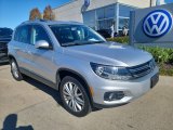 2015 Reflex Silver Metallic Volkswagen Tiguan SE 4Motion #145097315