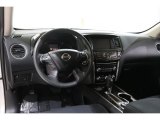 2017 Nissan Pathfinder SV 4x4 Dashboard