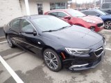 2018 Buick Regal Sportback Essence AWD Front 3/4 View