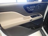 2022 Lincoln Aviator Reserve AWD Door Panel