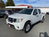 2016 Nissan Frontier SV Crew Cab Front 3/4 View