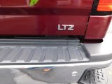 Chevrolet Silverado 2500HD 2017 Badges and Logos
