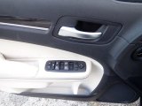 2022 Chrysler 300 Touring L AWD Door Panel