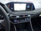 2023 Hyundai Sonata SEL Controls