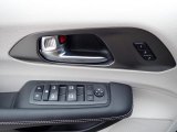 2022 Chrysler Pacifica Touring L AWD Door Panel