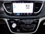 2022 Chrysler Pacifica Touring L AWD Controls