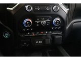 2020 GMC Sierra 1500 AT4 Crew Cab 4WD Controls