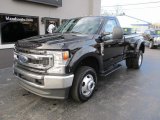 2021 Ford F350 Super Duty XL Regular Cab 4x4 Front 3/4 View