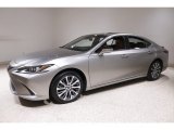 2021 Lexus ES 350 Front 3/4 View