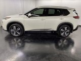 2022 Nissan Rogue Pearl White Tricoat