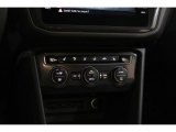 2020 Volkswagen Tiguan SE Controls