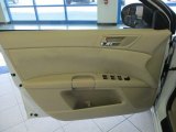 2012 Suzuki Kizashi SE AWD Door Panel