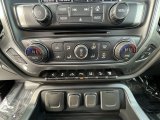 2017 Chevrolet Silverado 3500HD LTZ Crew Cab 4x4 Controls