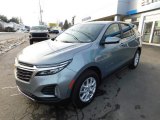 2023 Chevrolet Equinox LT AWD Front 3/4 View