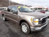 2022 Ford F150 XLT SuperCrew 4x4 Front 3/4 View