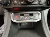 2023 GMC Acadia SLE AWD Controls