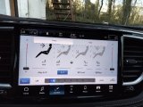 2022 Chrysler Pacifica Limited AWD Controls