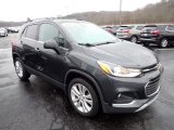 2017 Chevrolet Trax Premier AWD Front 3/4 View