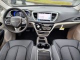2022 Chrysler Pacifica Touring L Black/Alloy Interior