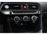 2022 Genesis G70 3.3T AWD Controls