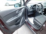 2022 Chevrolet Trax LT AWD Front Seat