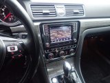 2016 Volkswagen Passat SE Sedan Navigation