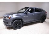 2020 Volkswagen Atlas Cross Sport SE 4Motion Front 3/4 View